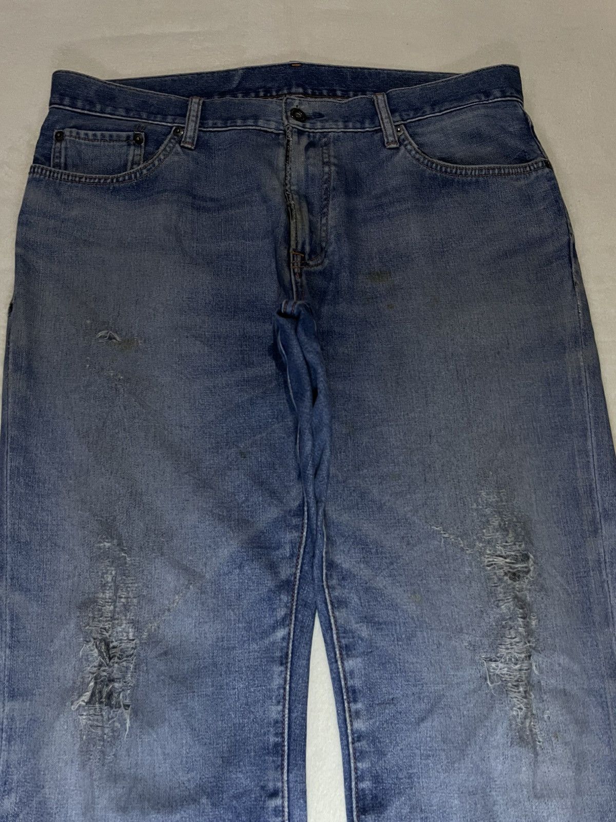 Uniqlo Vintage Japanese Brand Distress Faded Denim Jeans Size US 36 / EU 52 - 2 Thumbnail
