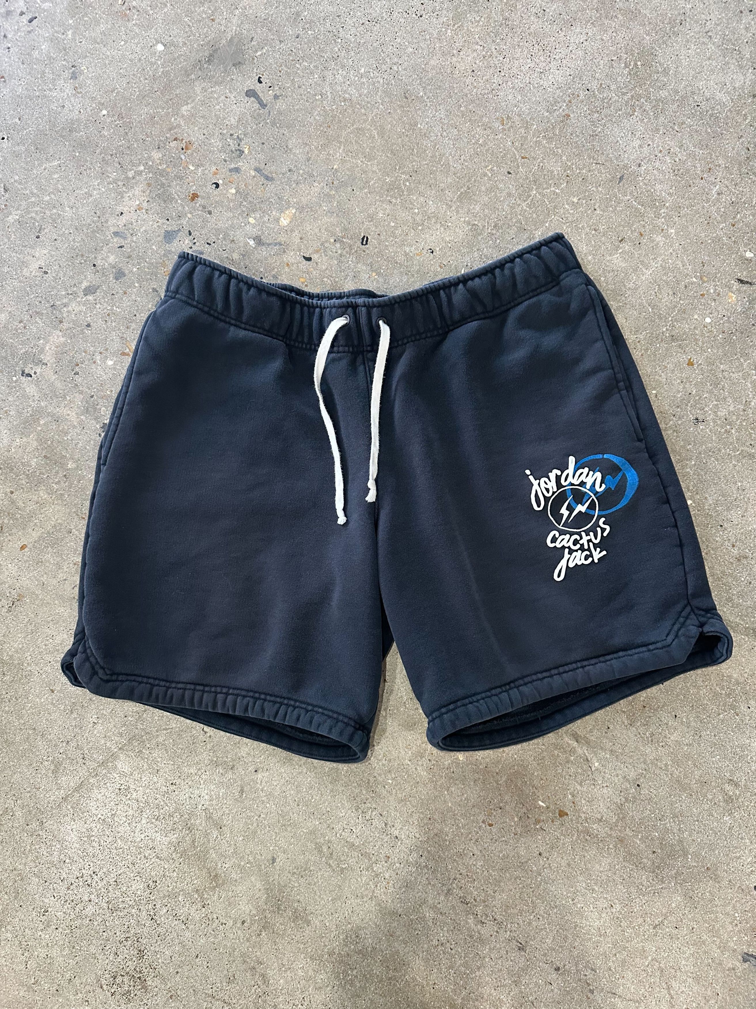 Jordan Brand × Travis Scott Travis Scott x Jordan x Fragment Shorts Black Size US 36 / EU 52 - 1 Thumbnail