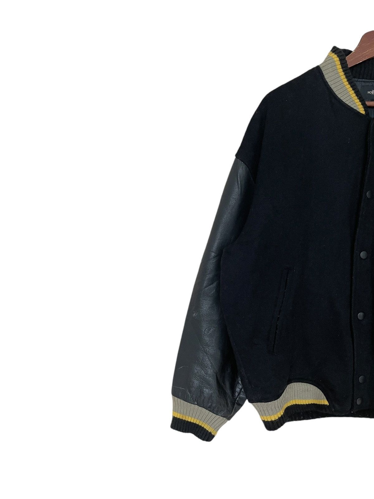 Vintage Vintage Brand Hotcrew Leather Varsity Jacket 1980s Size US L / EU 52-54 / 3 - 5 Thumbnail