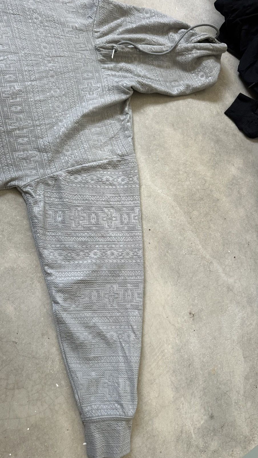 Vintage VINTAGE LOGOSDAYS PATTERN HOODIE Size US L / EU 52-54 / 3 - 6 Thumbnail
