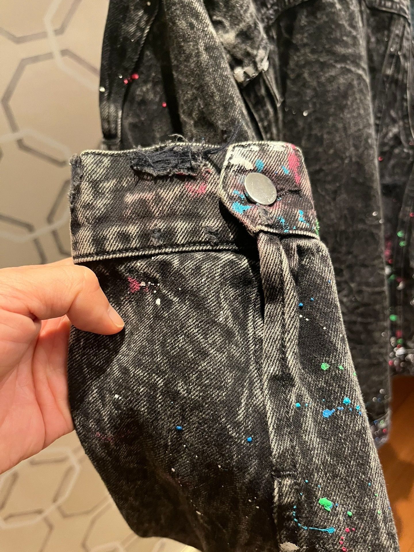 Amiri Amiri Black Spray Paint Distressed Denim Jacket Size US S / EU 44-46 / 1 - 9 Thumbnail