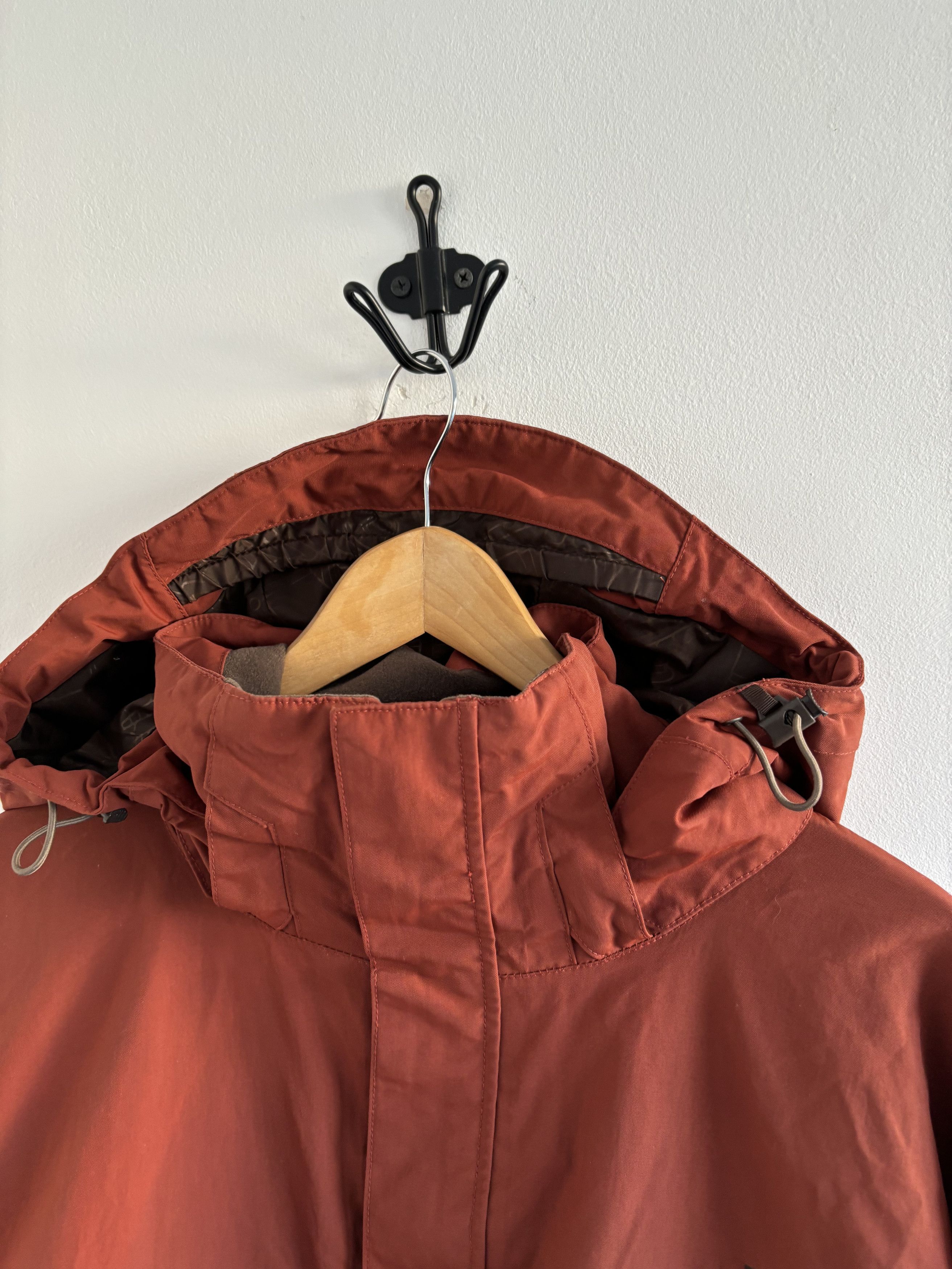 The North Face Vintage The North Face 90s Cryptic Snow Jacket Size US L / EU 52-54 / 3 - 4 Thumbnail