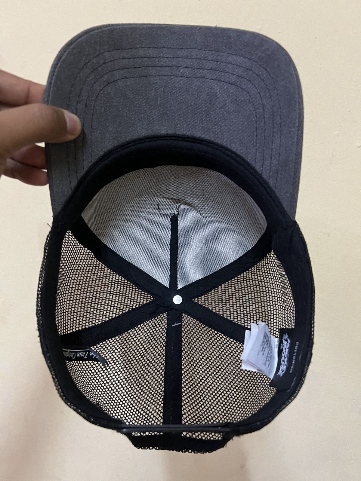 If Six Was Nine H&M Mickey Mouse Trucker Hat Size ONE SIZE - 10 Thumbnail