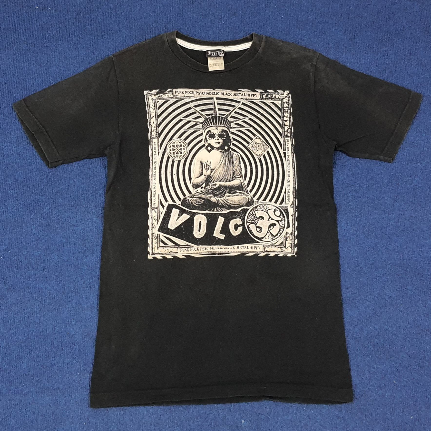 Vintage × Volcom Vintage Volcom Punk Rock Psychadelic Black Metal Hippy Tee Size US S / EU 44-46 / 1 - 1 Thumbnail