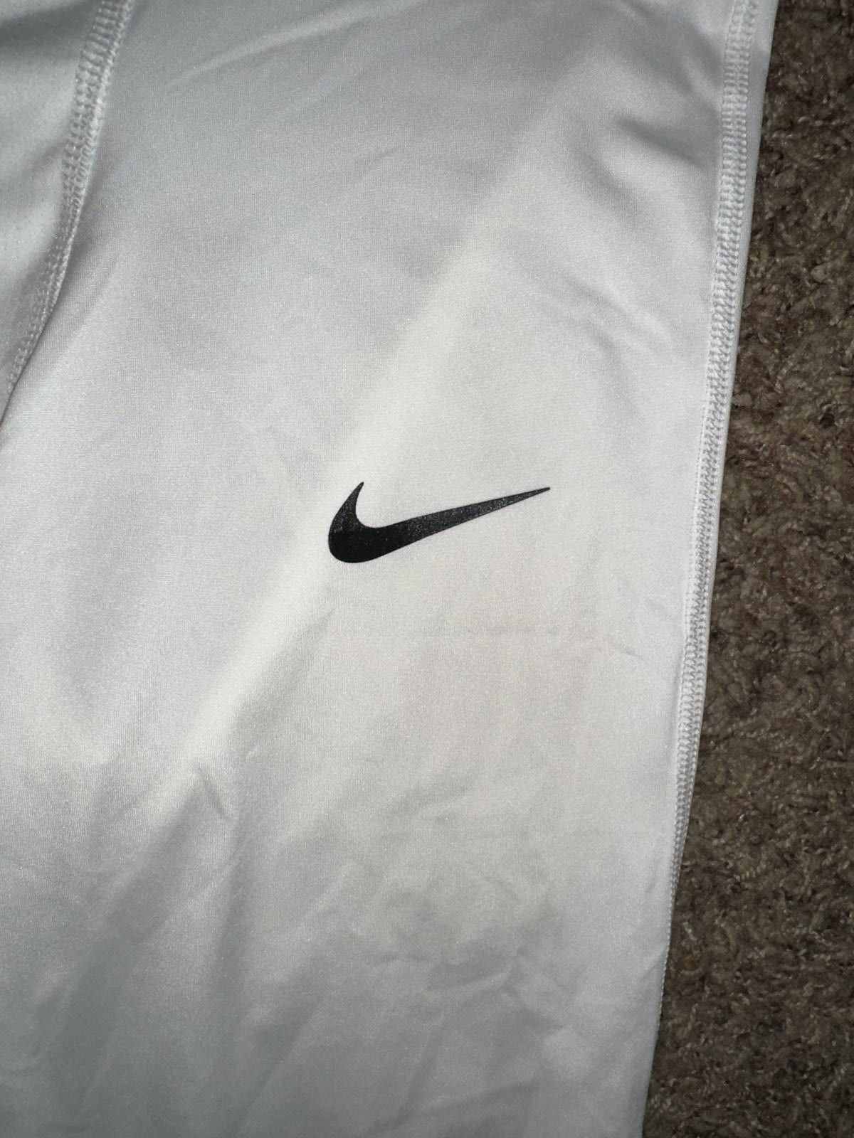 Nike Nike Men’s Pro 3/4 Spandex Tights Compression Pants Size US 34 / EU 50 - 3 Thumbnail