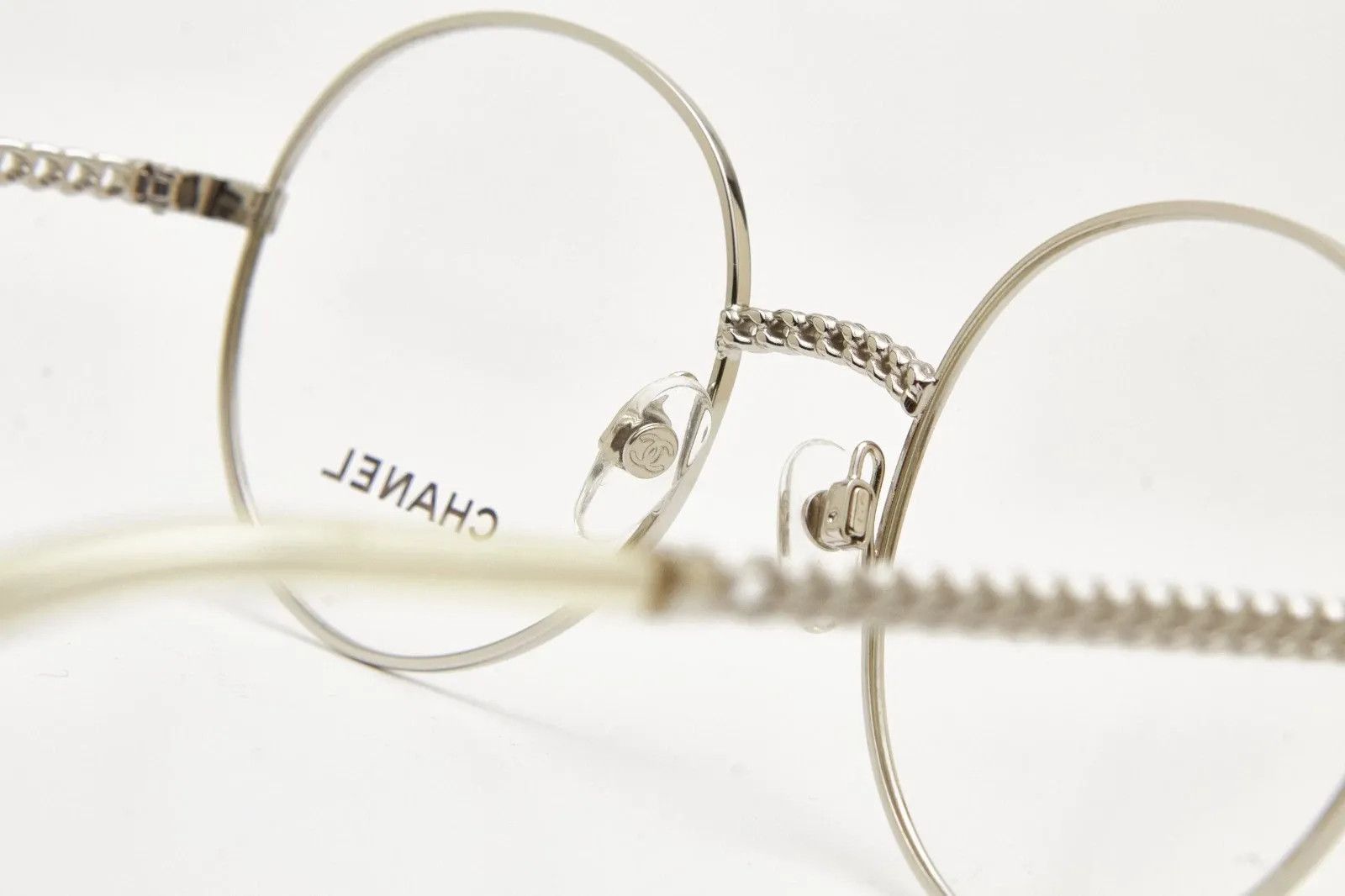 Chanel CHANEL 2186 c.124 51*21 Round Silver Chain Eyeglasses Size ONE SIZE - 14 Thumbnail