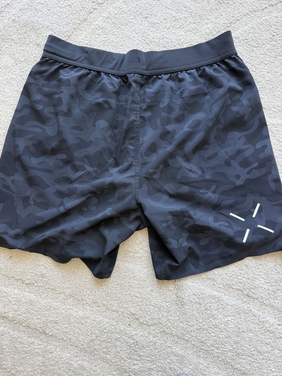 Ten Thousand Black camo ten thousand workout shorts Size US 31 - 1 Thumbnail
