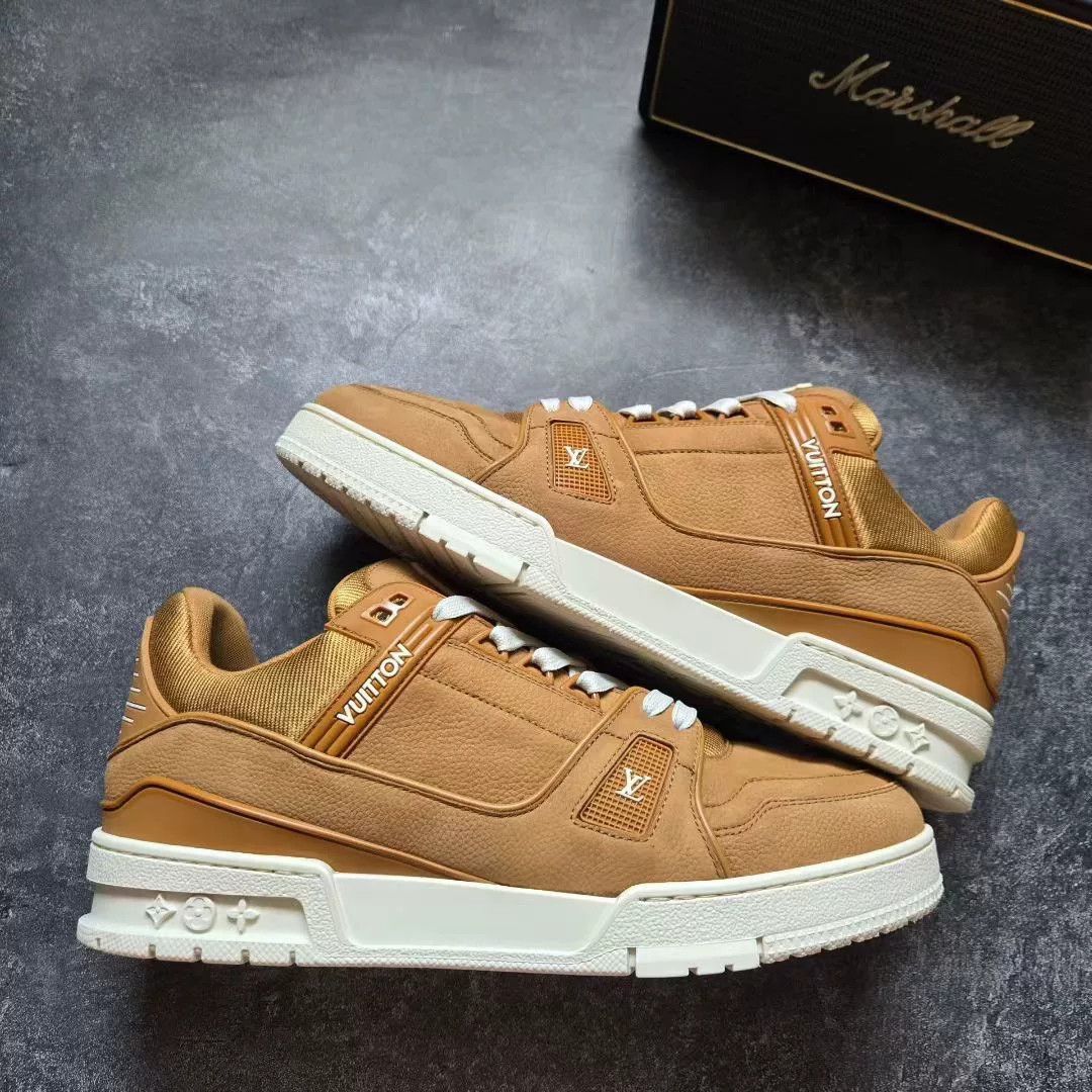 Louis Vuitton Louis Vuitton Training Brown Lowtop Sneakers 42 Men Size US 9 / EU 42 - 1 Thumbnail