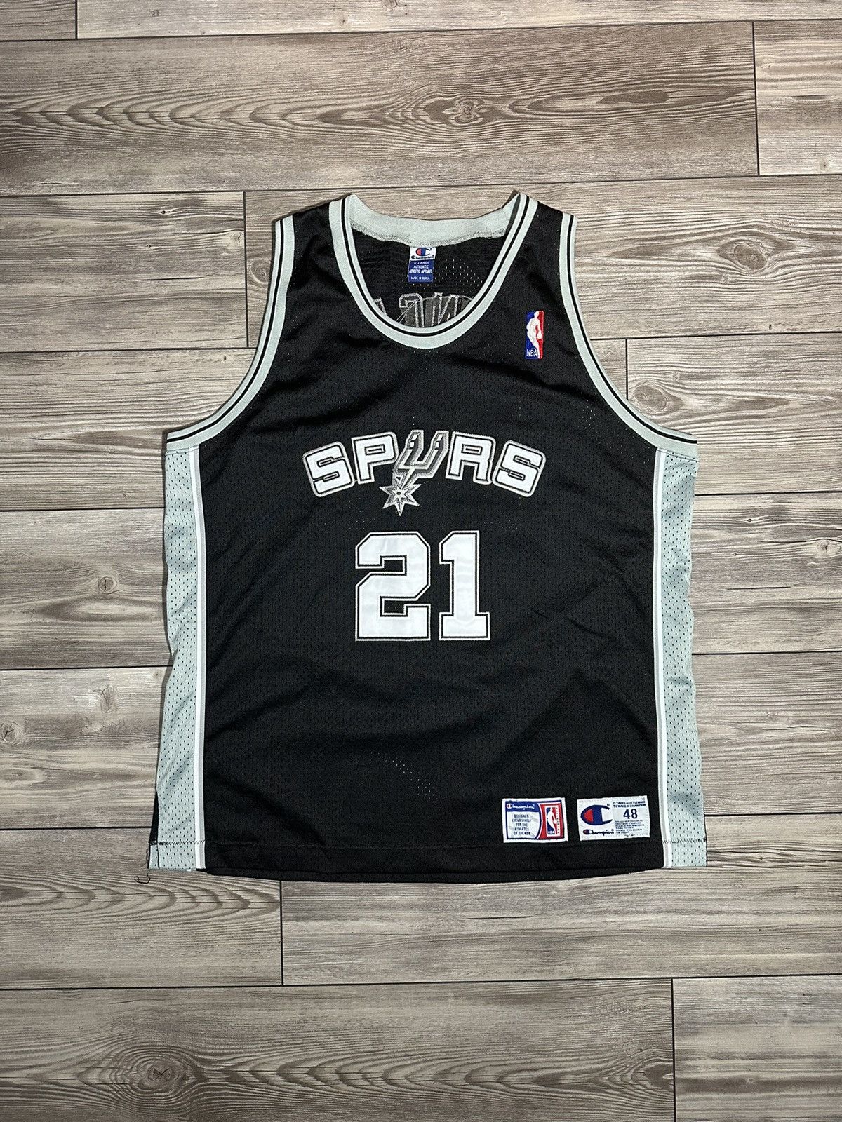 image of Vintage San Antonio Spurs Tim Duncan Champion Jersey in Black, Men's (Size XL)