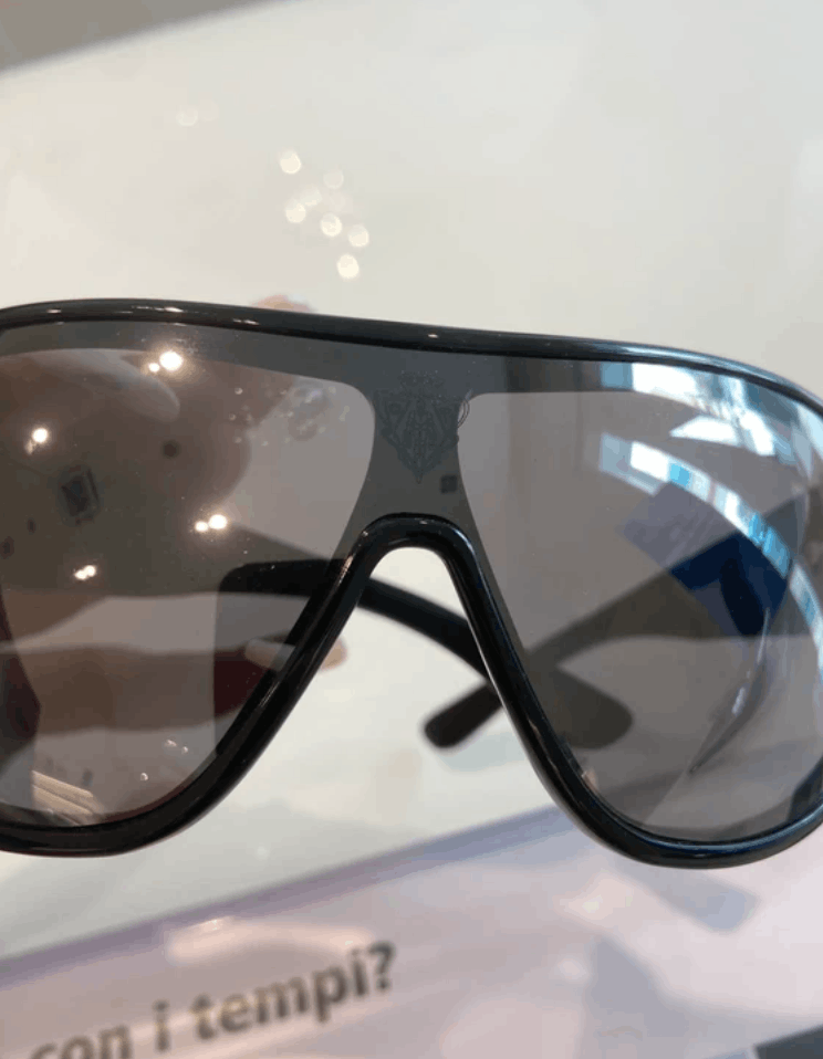 Gucci Gucci Sunglasses 🇺🇸 TAX FREE GG1581 Mask Shield Sport Bike Size ONE SIZE - 2 Thumbnail