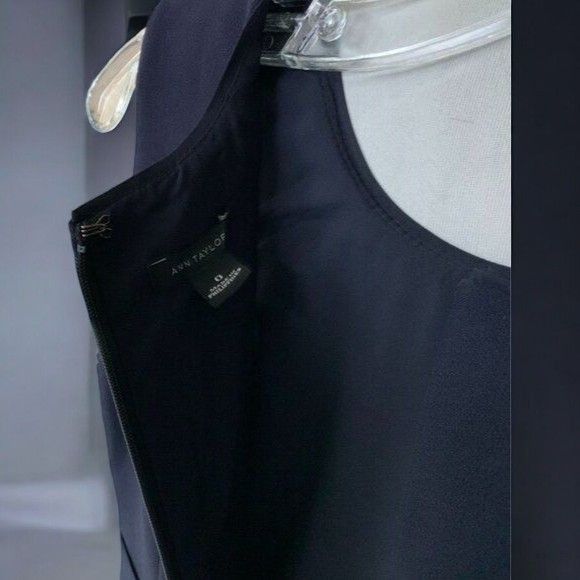 Ann Taylor Ann Taylor Midnight Navy Color Block Sleeveless Sheath 0 Size XS / US 0-2 / IT 36-38 - 6 Thumbnail
