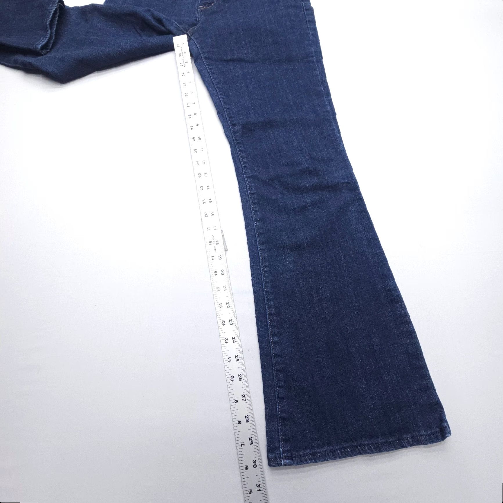 Levi's VINTAGE Levi's Demi Curve Classic Bootcut Jeans Womens 8 / 29 Dark Wash Vintage 2000's Y2K Size 30" / US 8 / IT 44 - 3 Thumbnail