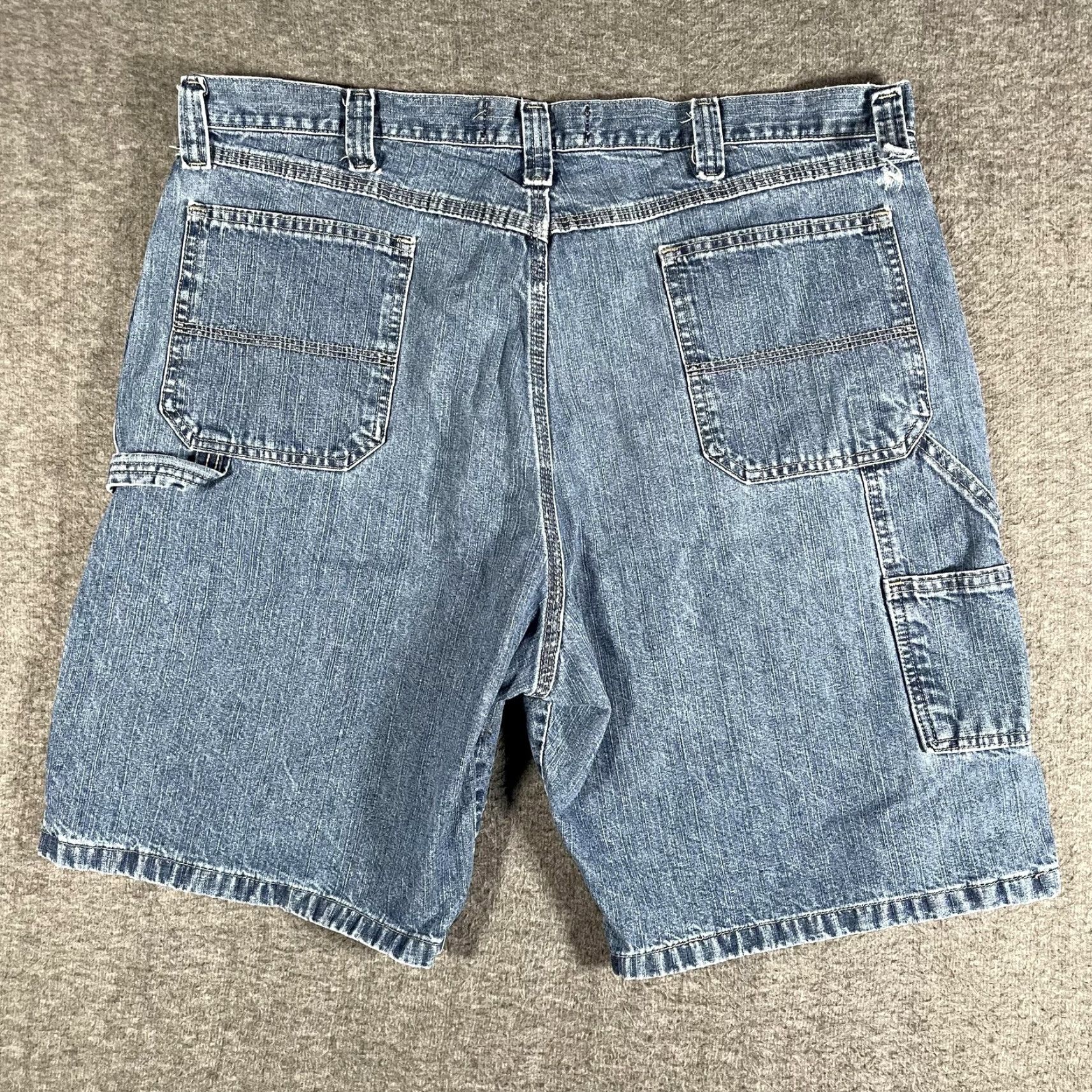 Wrangler VINTAGE Wrangler Authentics Cargo Shorts Mens 40 Blue Denim Relaxed Fit Y2K Baggy Size US 40 / EU 56 - 2 Thumbnail