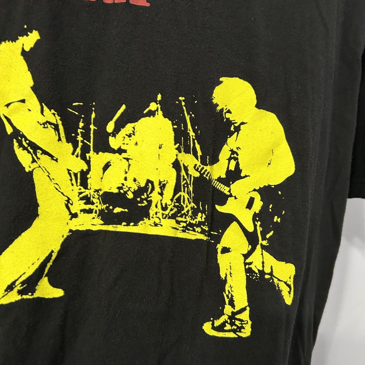 Nirvana Nirvana Black and Yellow Graphic Band Tee Size XL - "Darryl" Size US XL / EU 56 / 4 - 15 Thumbnail