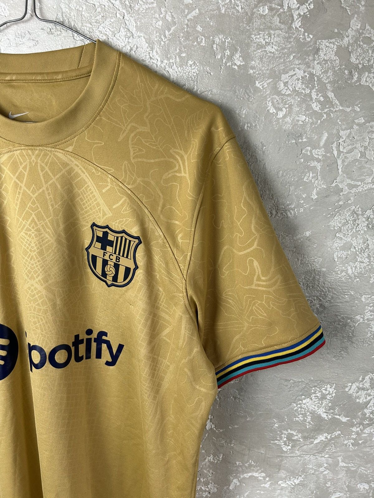 Nike Nike FC Barcelona 2022/23 Away Jersey - Olympic Gold Size US M / EU 48-50 / 2 - 4 Thumbnail