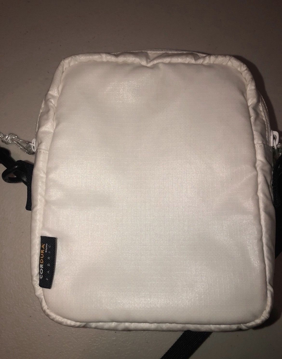 Supreme Supreme Shoulder Bag White FW17 Size ONE SIZE - 5 Thumbnail