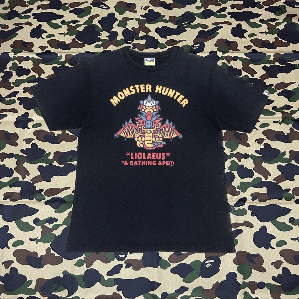 Bape Bape x Monster Hunter Tee Size US M / EU 48-50 / 2 - 1 Thumbnail