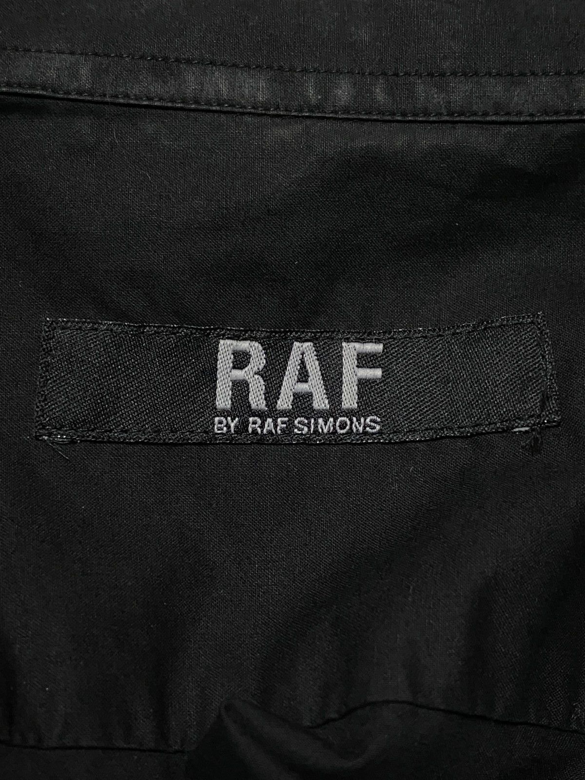 Raf by Raf Simons Raf Simons - Military Field Procession Damaged Patch ERD Size US M / EU 48-50 / 2 - 8 Thumbnail