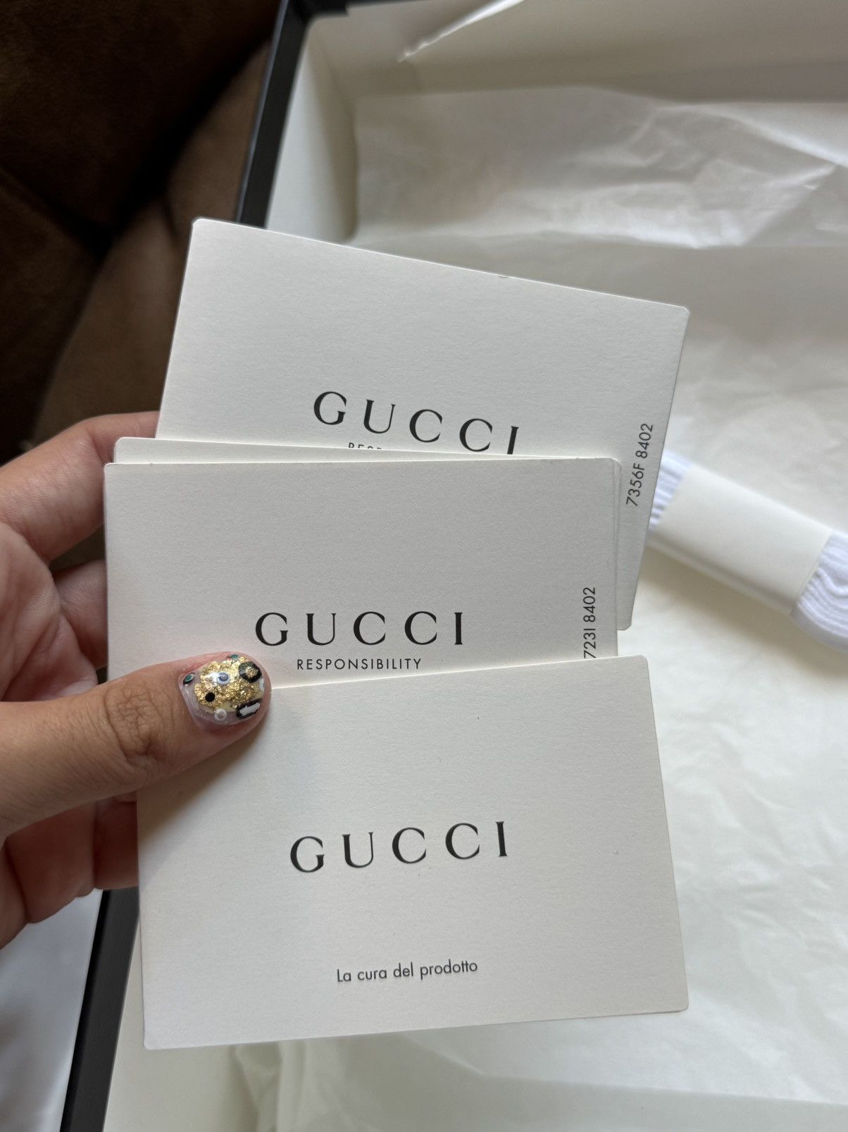 Gucci Women’s Gucci Ace Sneaker with bee Size US 7.5 / IT 37.5 - 12 Thumbnail