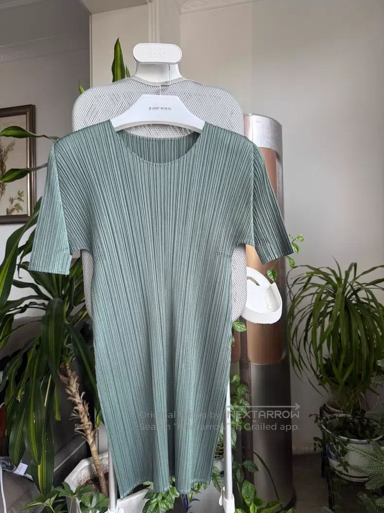 Issey Miyake Issey Miyake Moss Green Ruched Long Vest Size L / US 10 / IT 46 - 1 Thumbnail