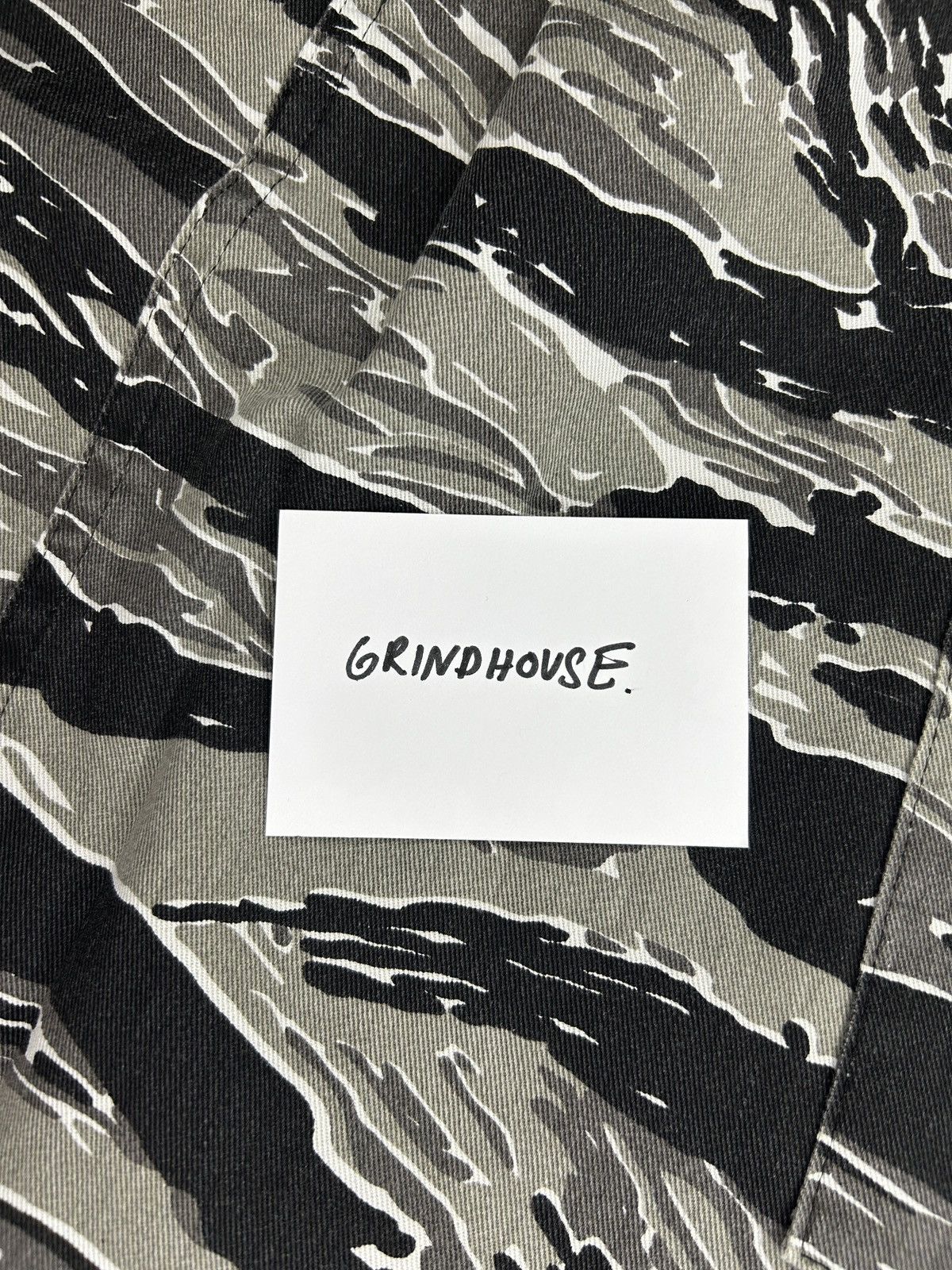Undercover F/W 00 Camo Skirt Size 26" / US 2 / IT 38 - 11 Thumbnail