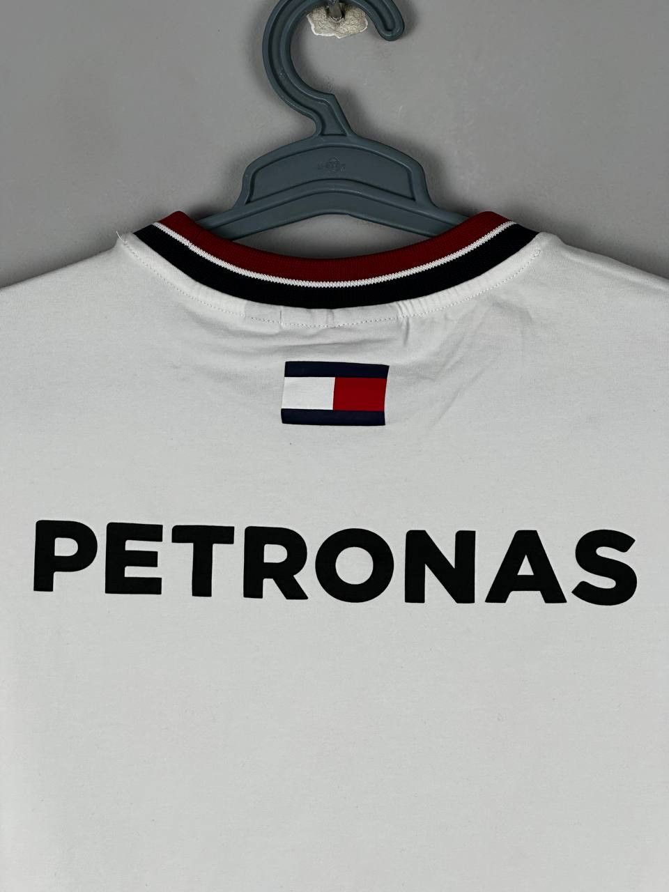 Formula 1 Vintage AMG Mercedes Benz Petronas T-Shirt Y2K Size US XXL / EU 58 / 5 - 12 Thumbnail