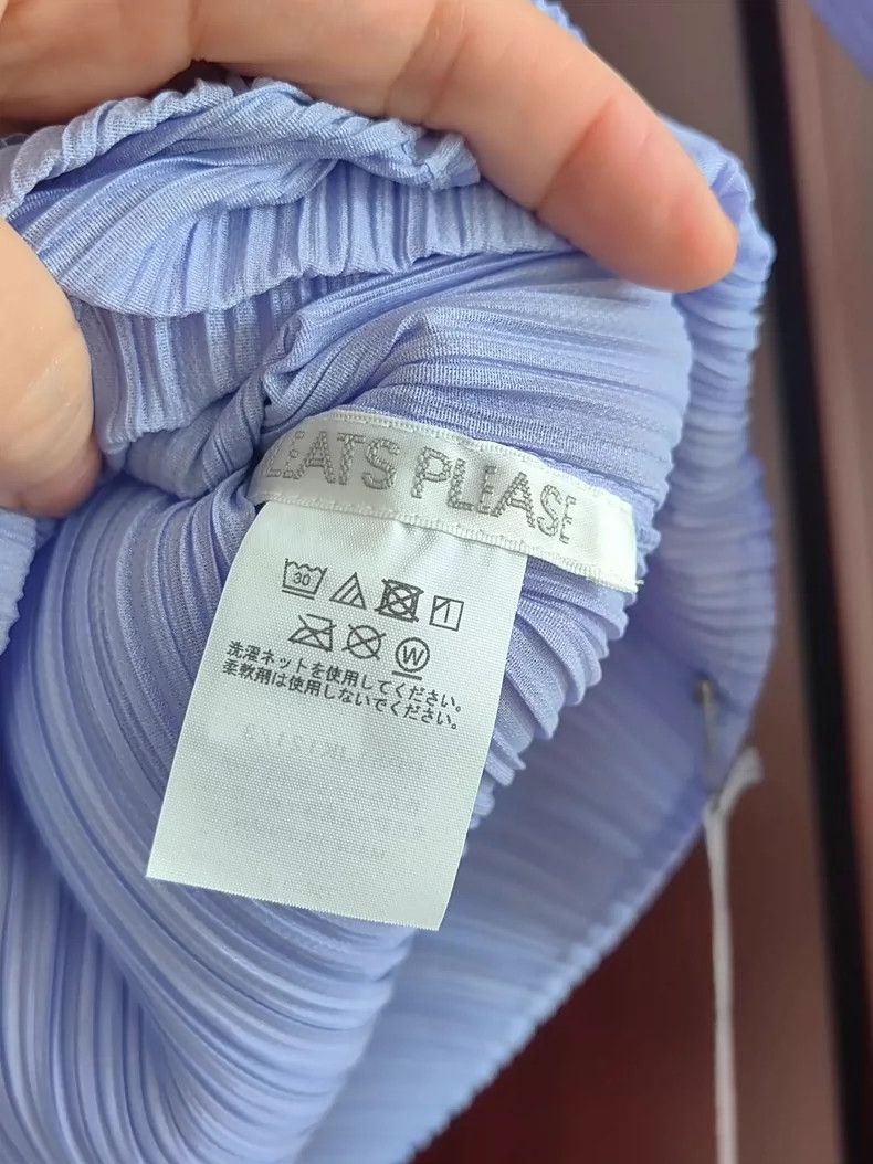 Issey Miyake Issey Miyake size:3 A light blue pleated long-sleeved high Size S / US 4 / IT 40 - 2 Thumbnail