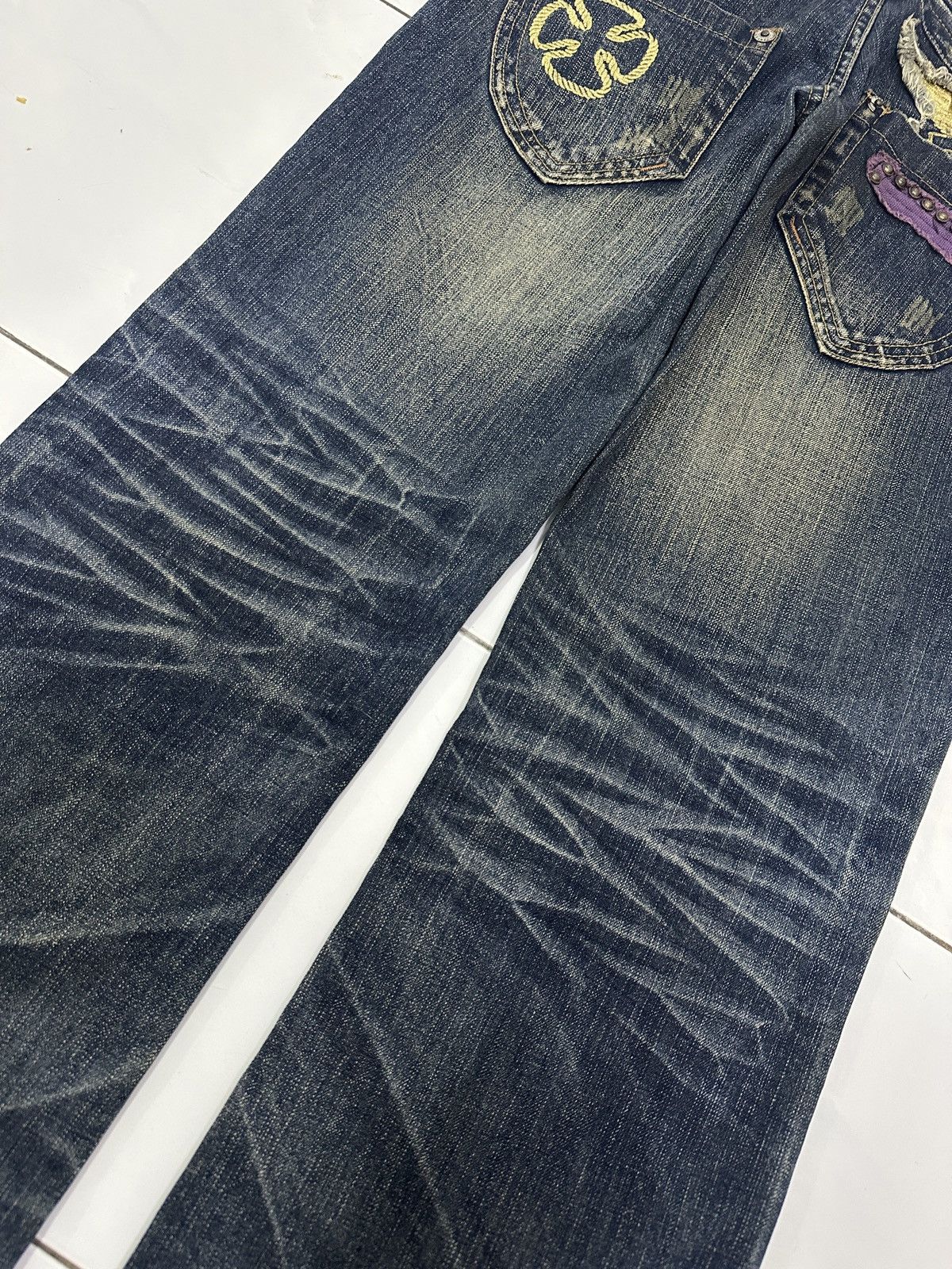 Japanese Brand × Vintage Cross Distressed Jeans Size US 33 - 5 Thumbnail