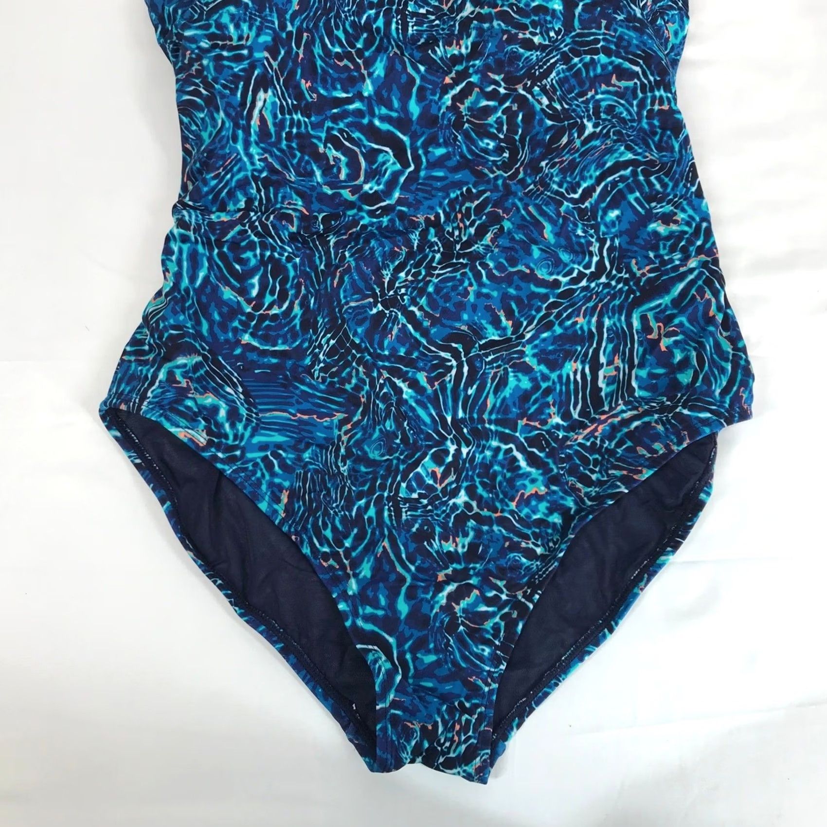 Vintage TYR One Piece Swimsuit Womens XL Blue Abstract Water Ripple UPF 50+ NEW Built-In Bra Racerback Batik Pattern Size ONE SIZE - 3 Thumbnail