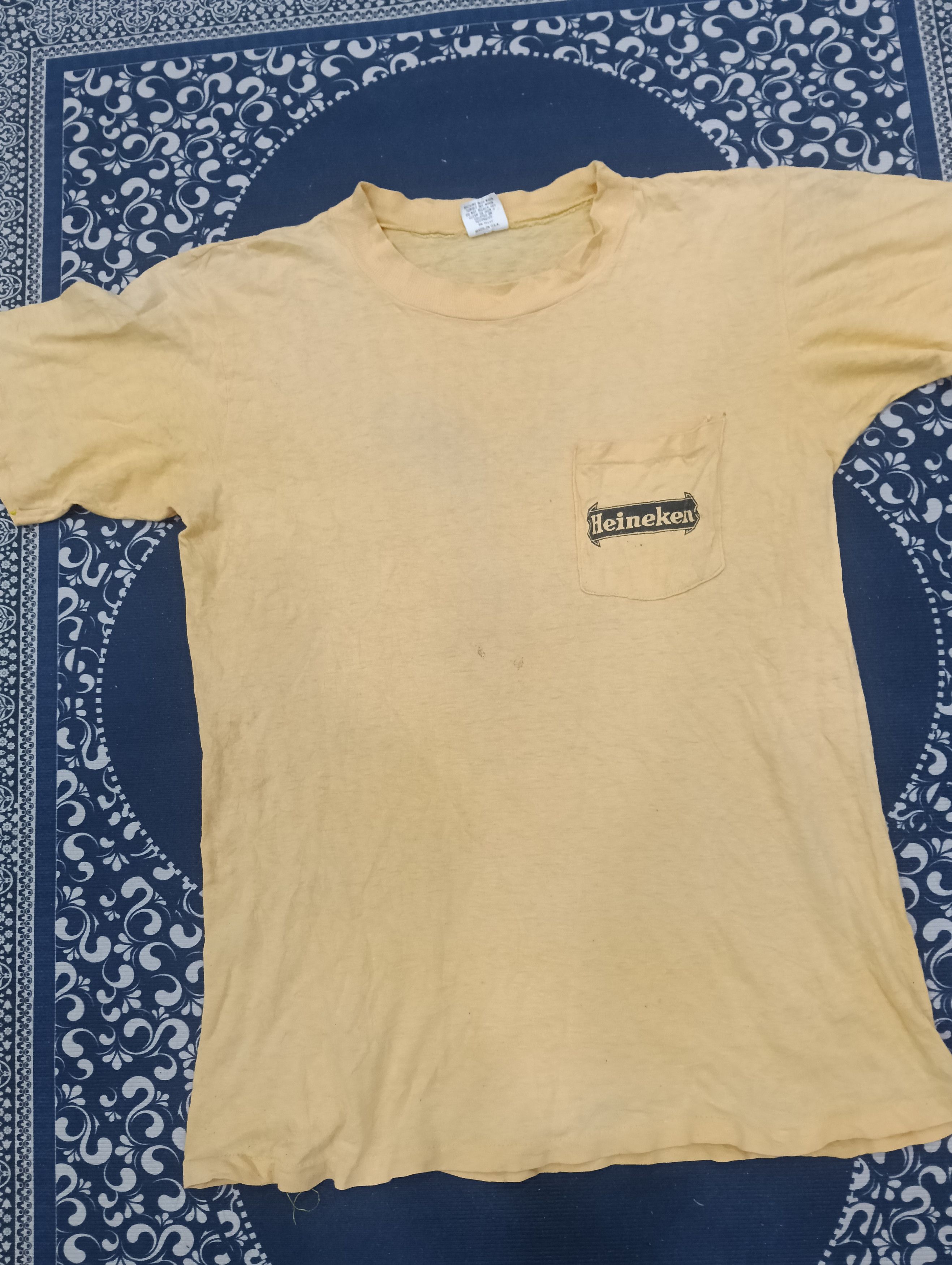 Vintage Rare Vintage 70s Thrashed Heineken Pocket Tee Size US M / EU 48-50 / 2 - 9 Thumbnail