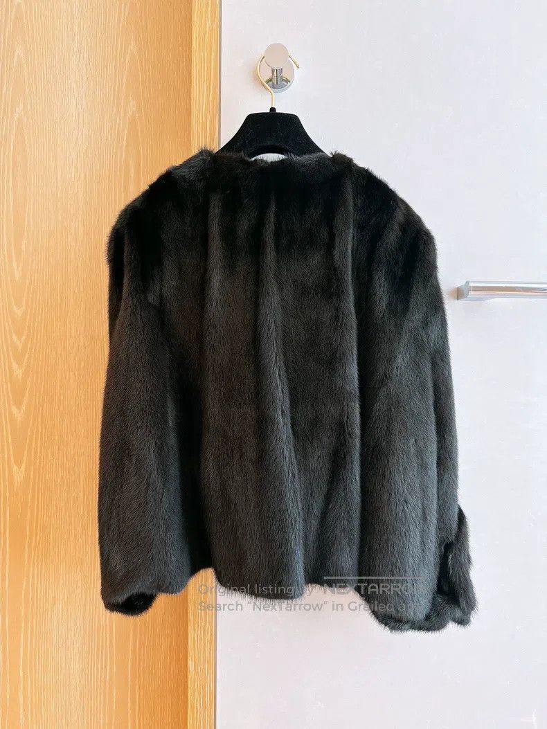 Fendi Fendi Pearl Bow Black Mink Fur Coat, Cloak Size XS / US 0-2 / IT 36-38 - 2 Thumbnail