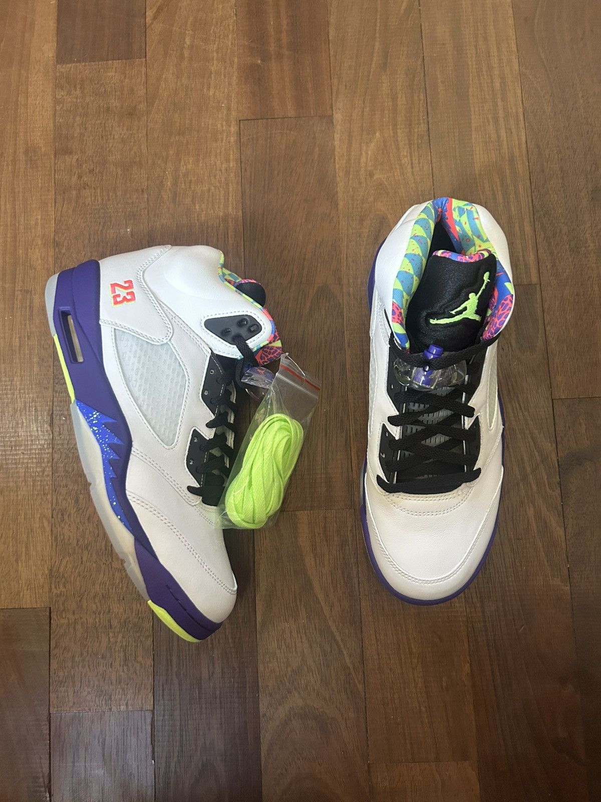 Jordan Brand Jordan 5 Alt Bel Air. Size US 9.5 / EU 42-43 - 2 Thumbnail