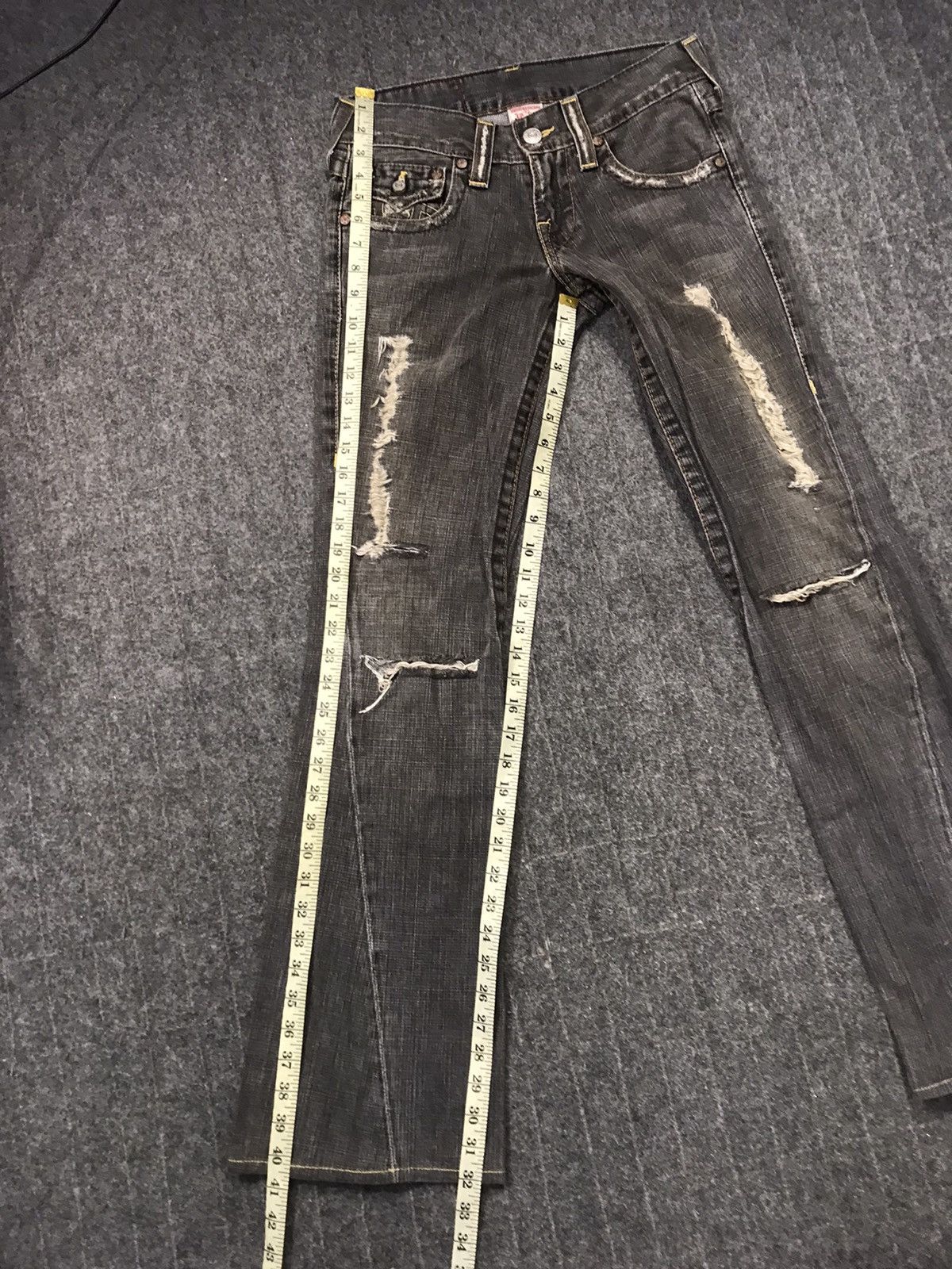 True Religion True Religion Section 803 Flap Pocket Zipper Tear Denim Size 30" / US 8 / IT 44 - 15 Thumbnail