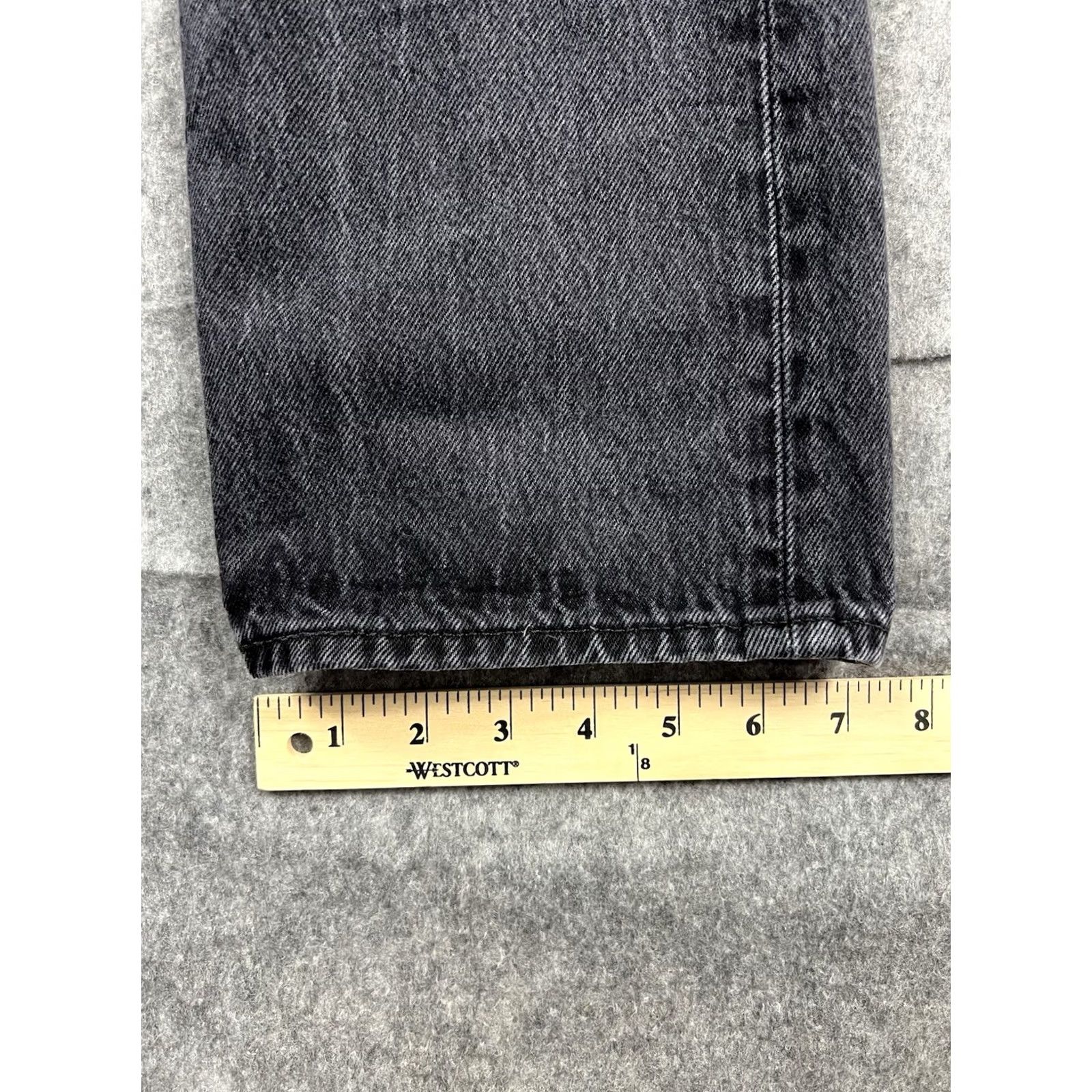 Levi's Levi's 501 Jeans Men's Black Classic Fit Straight Leg Button Fly Denim Sz 32x34 Size US 32 / EU 48 - 6 Thumbnail