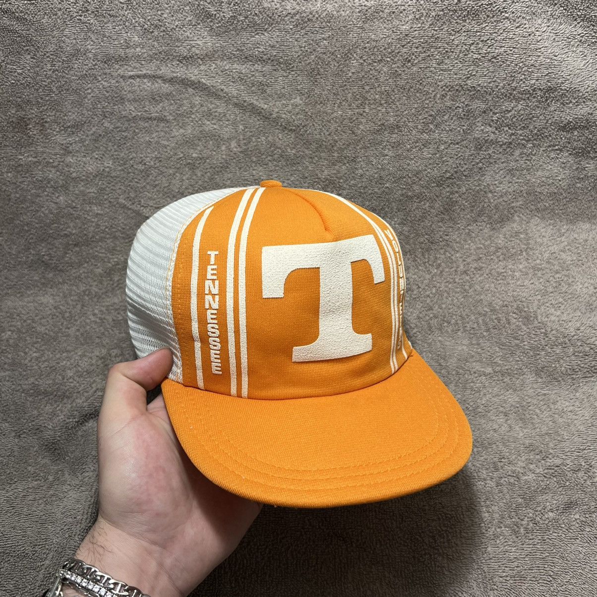 NCAA × Vintage Vintage 70s Tennessee Volunteers Mesh Trucker Hat SnapBack Size ONE SIZE - 1 Thumbnail