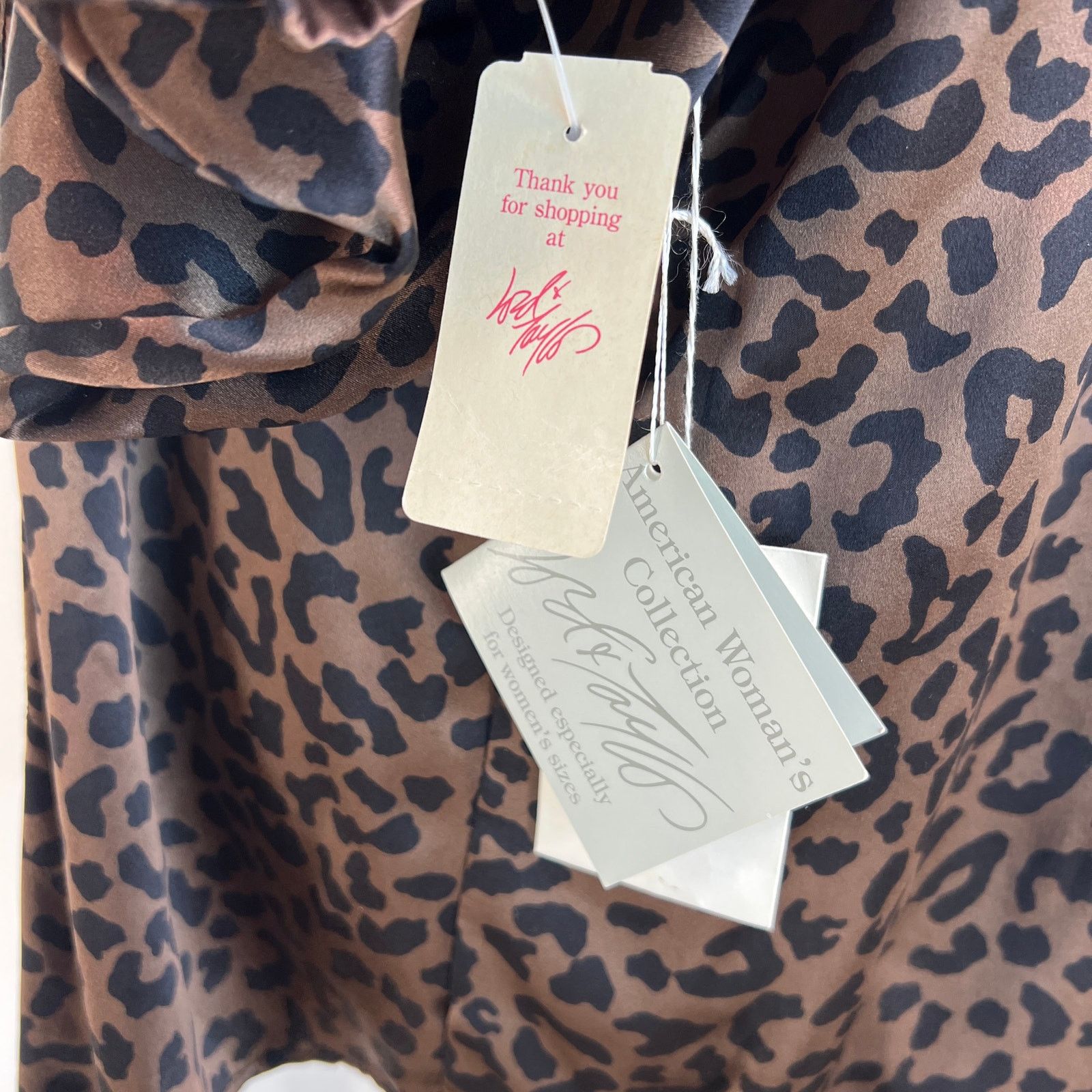 Vintage Vintage Y2K Lord & Taylor Silk Brown Leopard Printed Shirt Size XL / US 12-14 / IT 48-50 - 9 Thumbnail