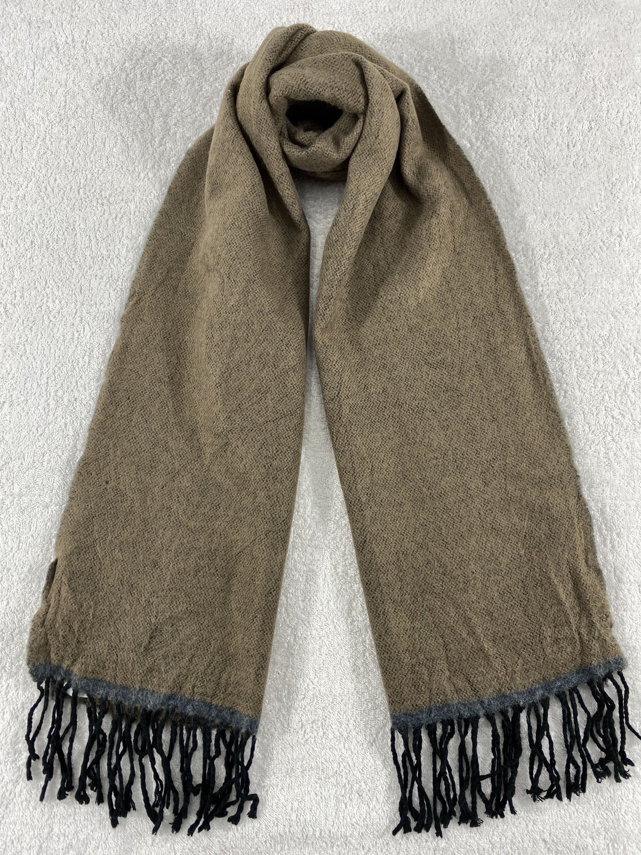Beams Japan Vintage Beams Scarf/Muffler/Neckwear MF690 Size ONE SIZE - 1 Thumbnail