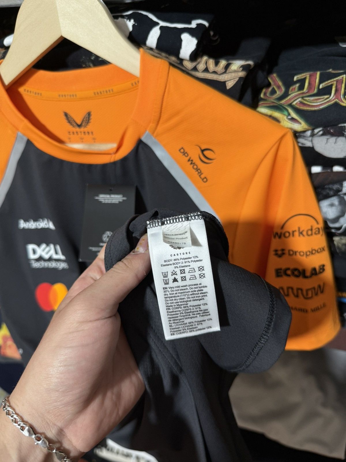 Formula 1 Castore 2025 McLaren Formula 1 Team Set Up T-Shirt Phantom Size US S / EU 44-46 / 1 - 12 Thumbnail
