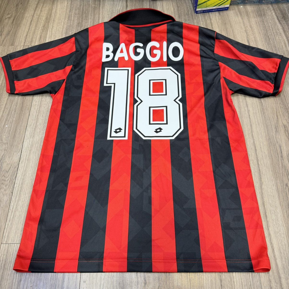 AC Milan 94/95 home shirt #18 Baggio