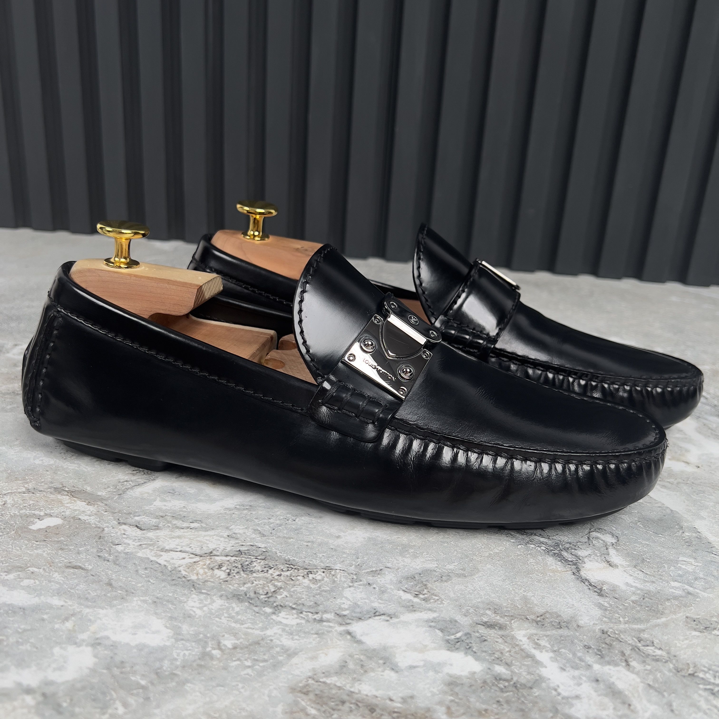 Louis Vuitton Louis Vuitton Racetrack Driving Moccasin Glazed Size US 8.5 / EU 41-42 - 6 Thumbnail