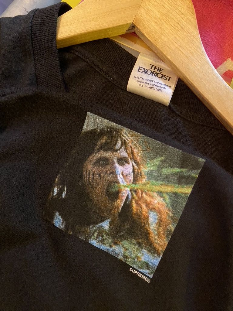 Supreme FW2025 Supreme x The Exorcist Movie Puke Tee Size US L / EU 52-54 / 3 - 7 Thumbnail