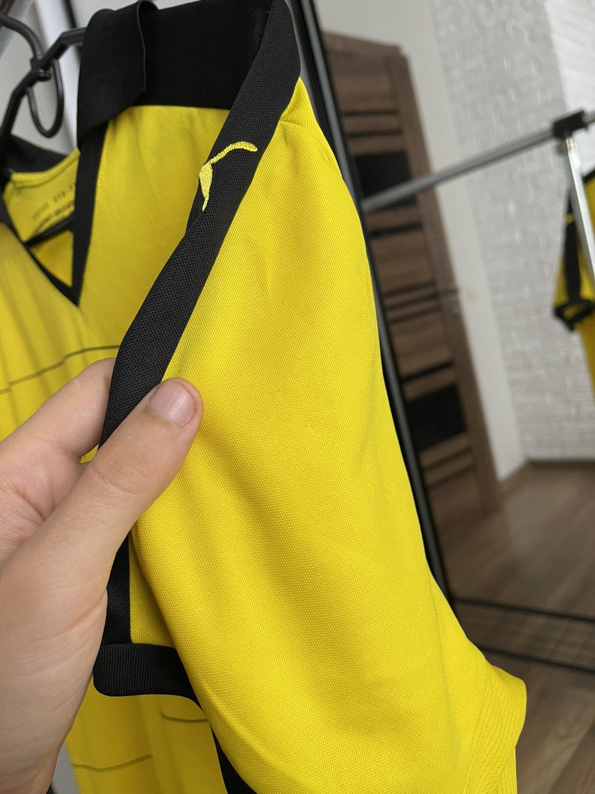 Puma 2015/2016 Puma Borussia Dortmund Soccer Jersey Shirt Size US XL / EU 56 / 4 - 16 Thumbnail