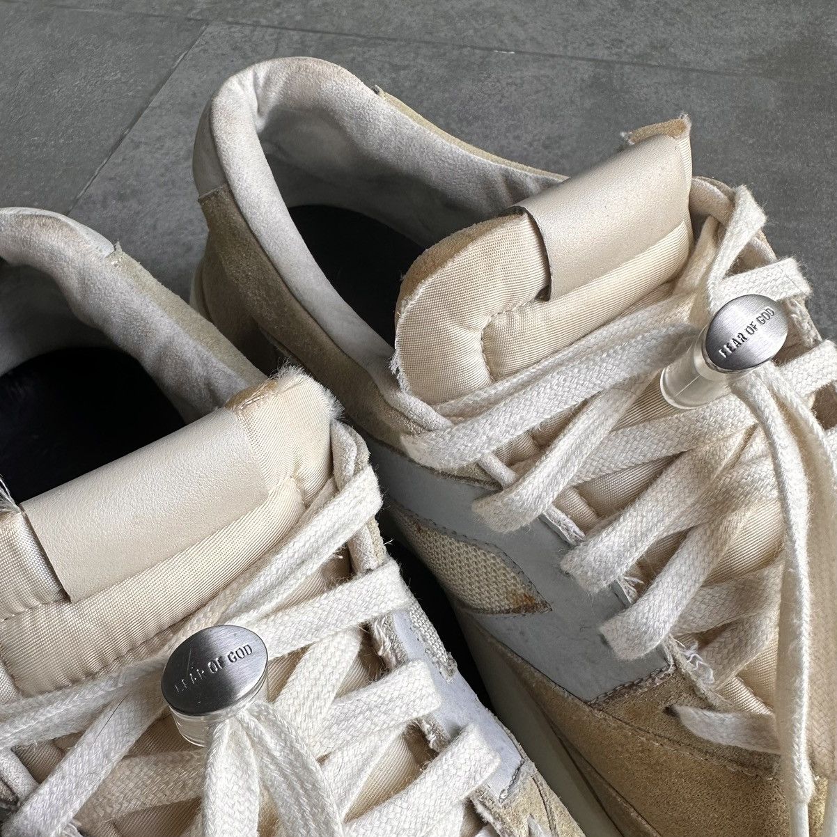 Essentials FEAR OF GOD ESSENTIALS Distance Runner Sneakers Beige/Grey Size US 9 / EU 42 - 12 Thumbnail