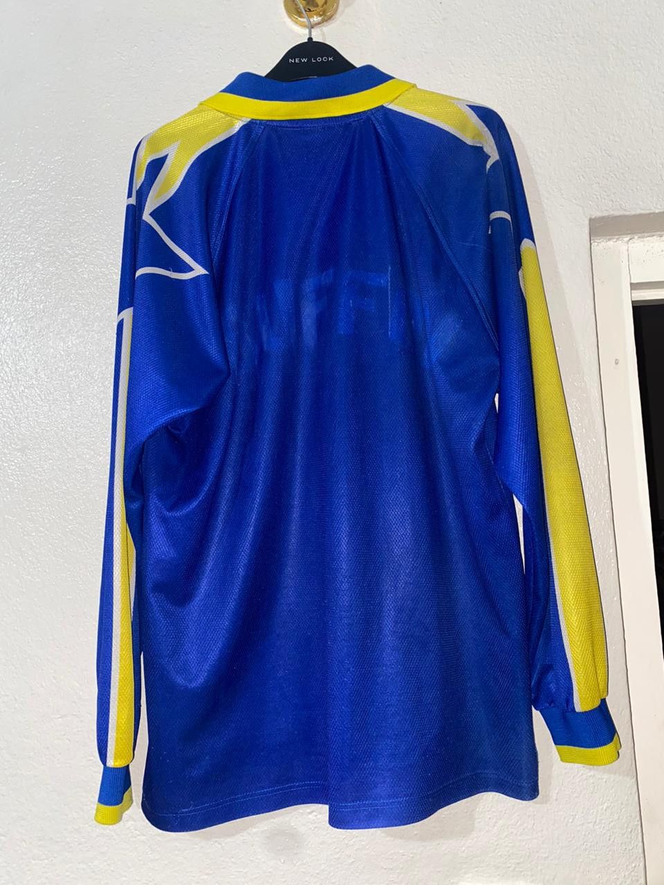 Kappa Juventus 1995 away kit Size US XL / EU 56 / 4 - 4 Thumbnail
