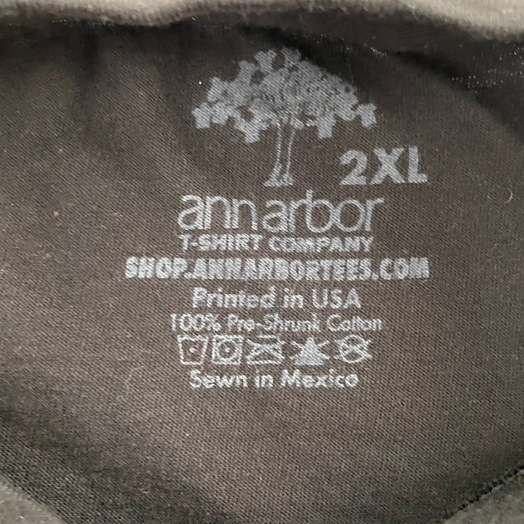 Vintage VINTAGE Ann Arbor T-Shirt Adult XXL Black Crew Neck Graphic Tee Logo Mens 2XL Halloween Funny Gothic Horror 90s? Size US XXL / EU 58 / 5 - 4 Thumbnail