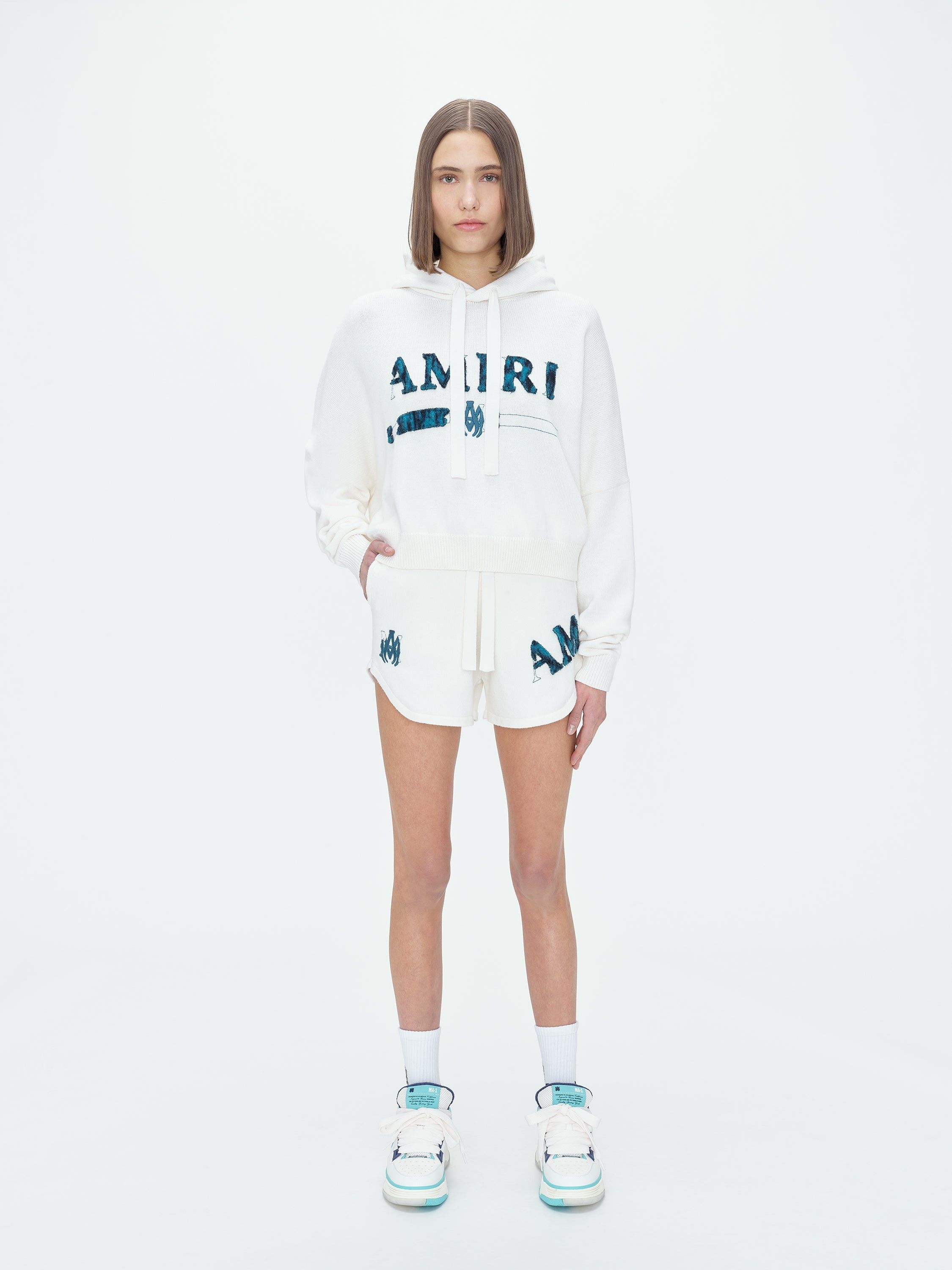 Amiri o1y0425 Short in White Size 28" / US 6 / IT 42 - 2 Thumbnail