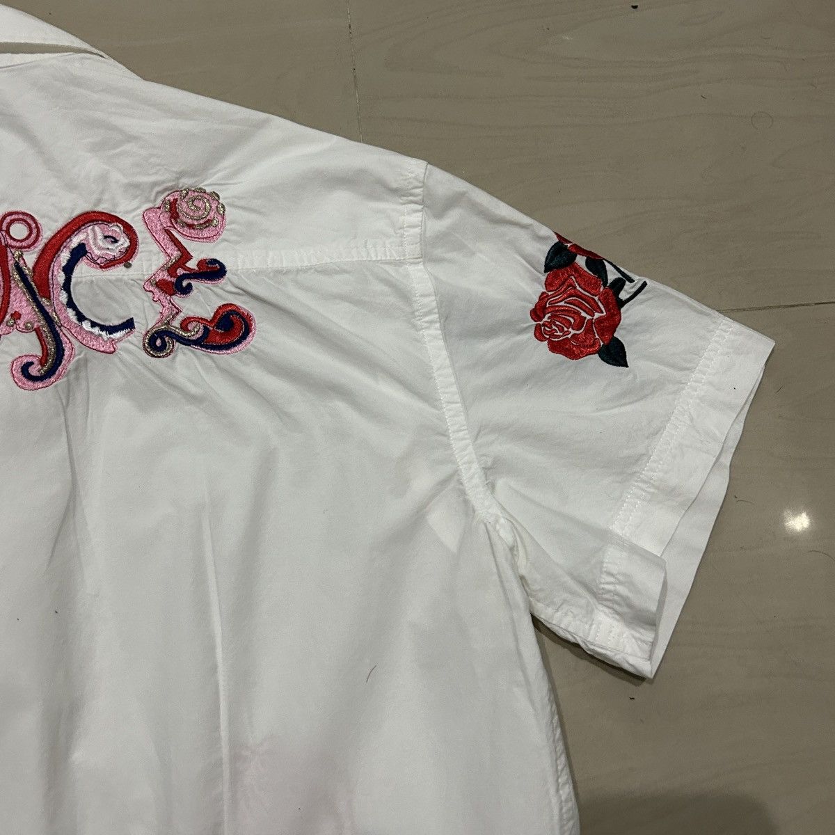 Versace Vintage Versace Jeans Couture White Embroidered Size M / US 6-8 / IT 42-44 - 8 Thumbnail