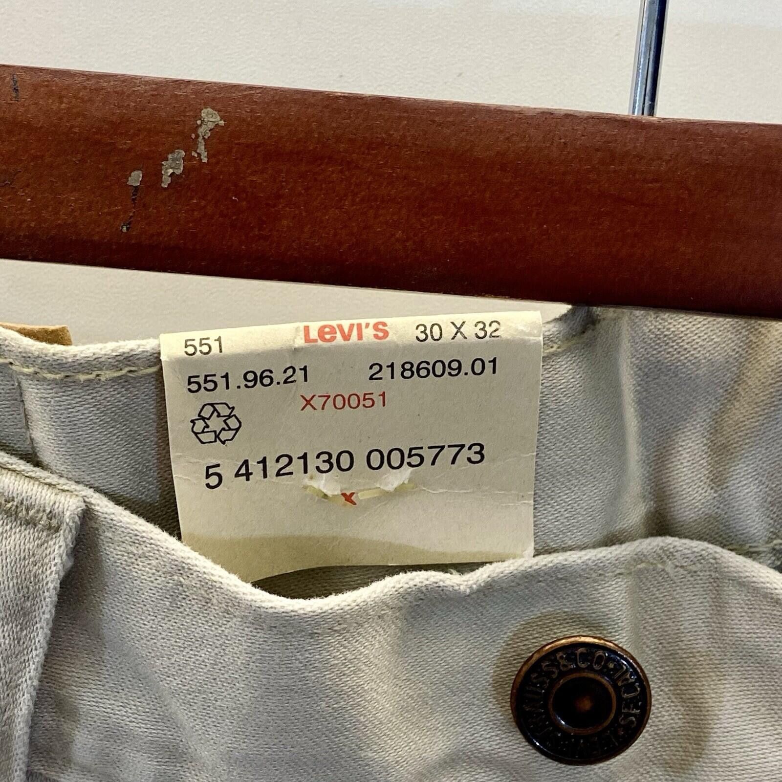 Levi's NWT LEVI'S 551 Ivory Skinny Jeans 30x32 Made in Tunisia Size 30" / US 8 / IT 44 - 8 Thumbnail