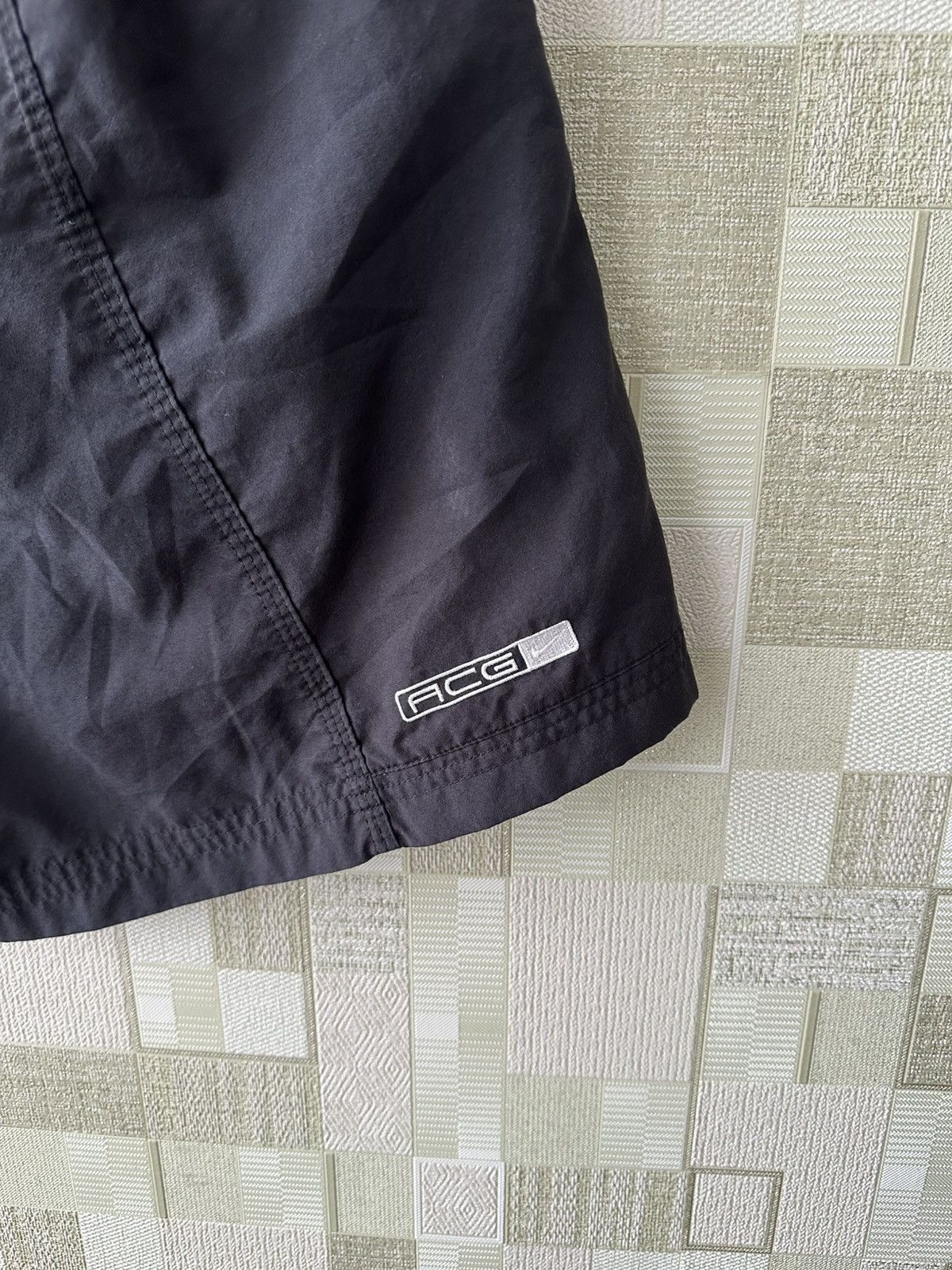 Nike ACG Nike ACG vintage shorts size L Size US 34 / EU 50 - 4 Thumbnail