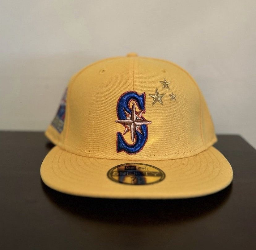 image of Mlb x Myfitteds Super Mario Bros 3 1/2 in Yellow, Men's
